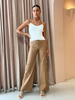 Manning Cartell No Limits Knit Cami In White -Coco & Lola Sales ManningCartell Lowres 36 163dee23 acec 499f bf77 46e62d646b49 600x