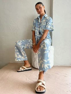 Palm Noosa Palm Lounge Shirt Short Sleeve In Eves Leaves Blue -Coco & Lola Sales PalmNoosa Lowres 28 600x