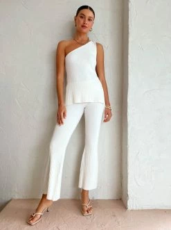 Sir Sylvie One Shoulder Top In Ivory -Coco & Lola Sales SIR Low Res 81 82c80f88 6045 487d 969d 9086609ec991 600x