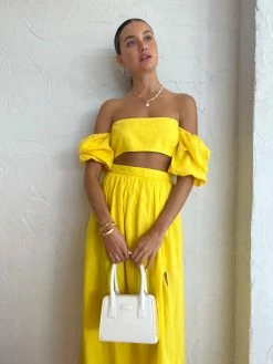 Rumer Delphine Linen Crop In Yellow 11 Rumer Delphine Linen Crop In Yellow -Coco & Lola Sales Sale Low Res 89 600x