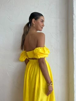 Rumer Delphine Linen Crop In Yellow 9 Rumer Delphine Linen Crop In Yellow -Coco & Lola Sales Sale Low Res 92 600x