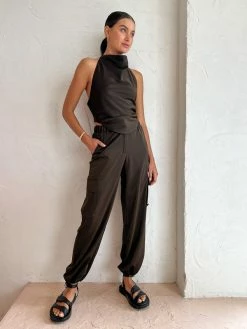 Tojha Bruna Top In Fudge -Coco & Lola Sales Tojha Lowres 11 600x